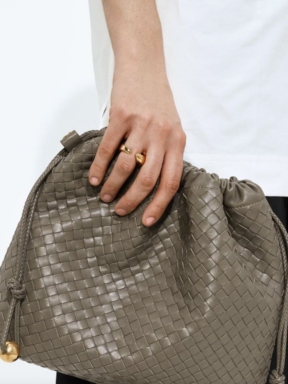 Bottega Veneta Prisma Sculptural 18k Yellow Gold Plated Ring Size 7
